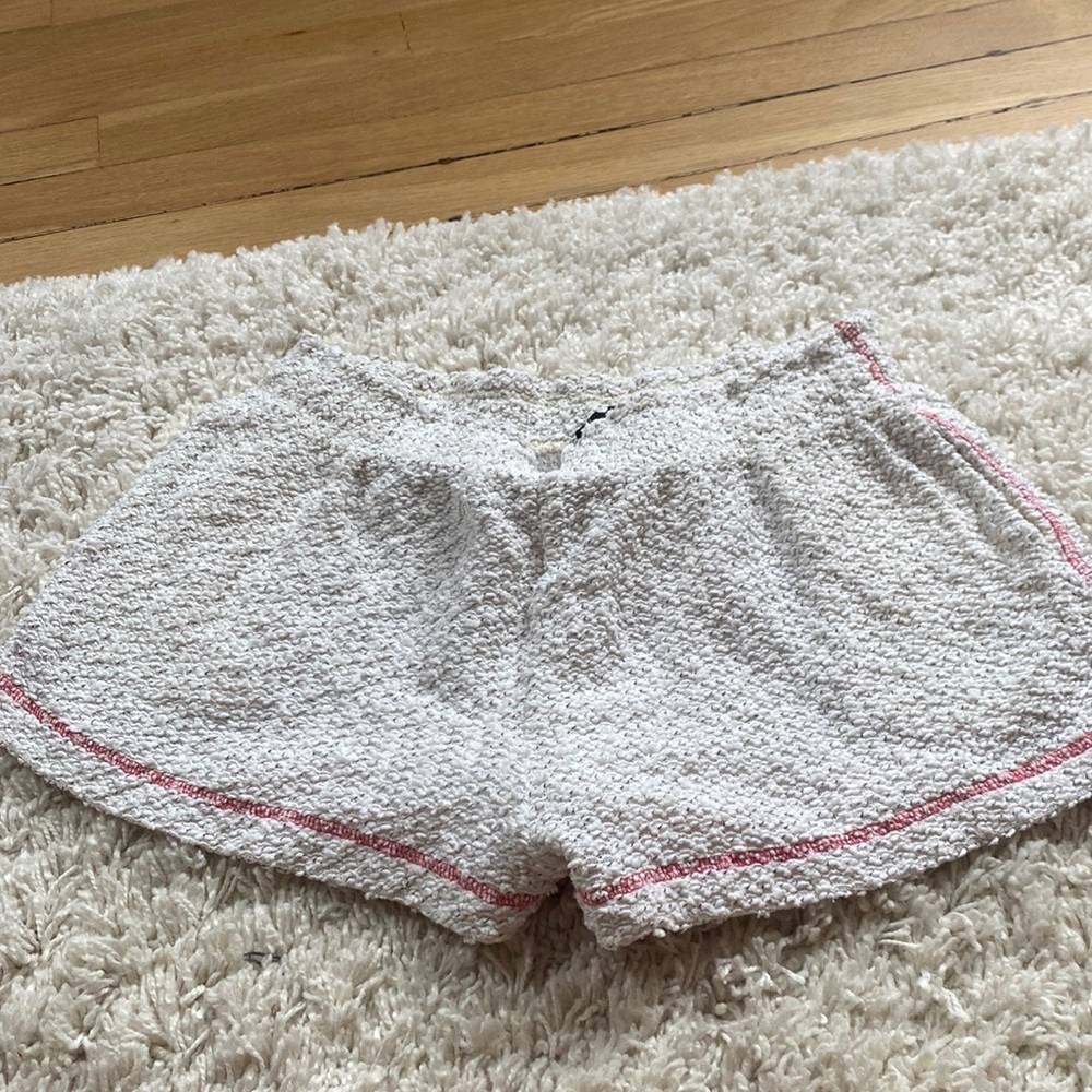 Another pair of urban shorts